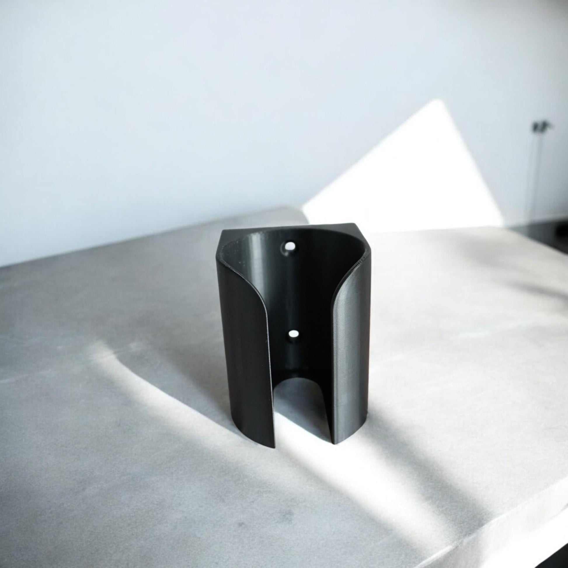 3D-printed glue bottle holder, made from PETG plastic. Designed to securely hold your glue bottle upside-down for smooth flow or upright for stability, it’s perfect for woodworkers (etsy image id: 6529490200)