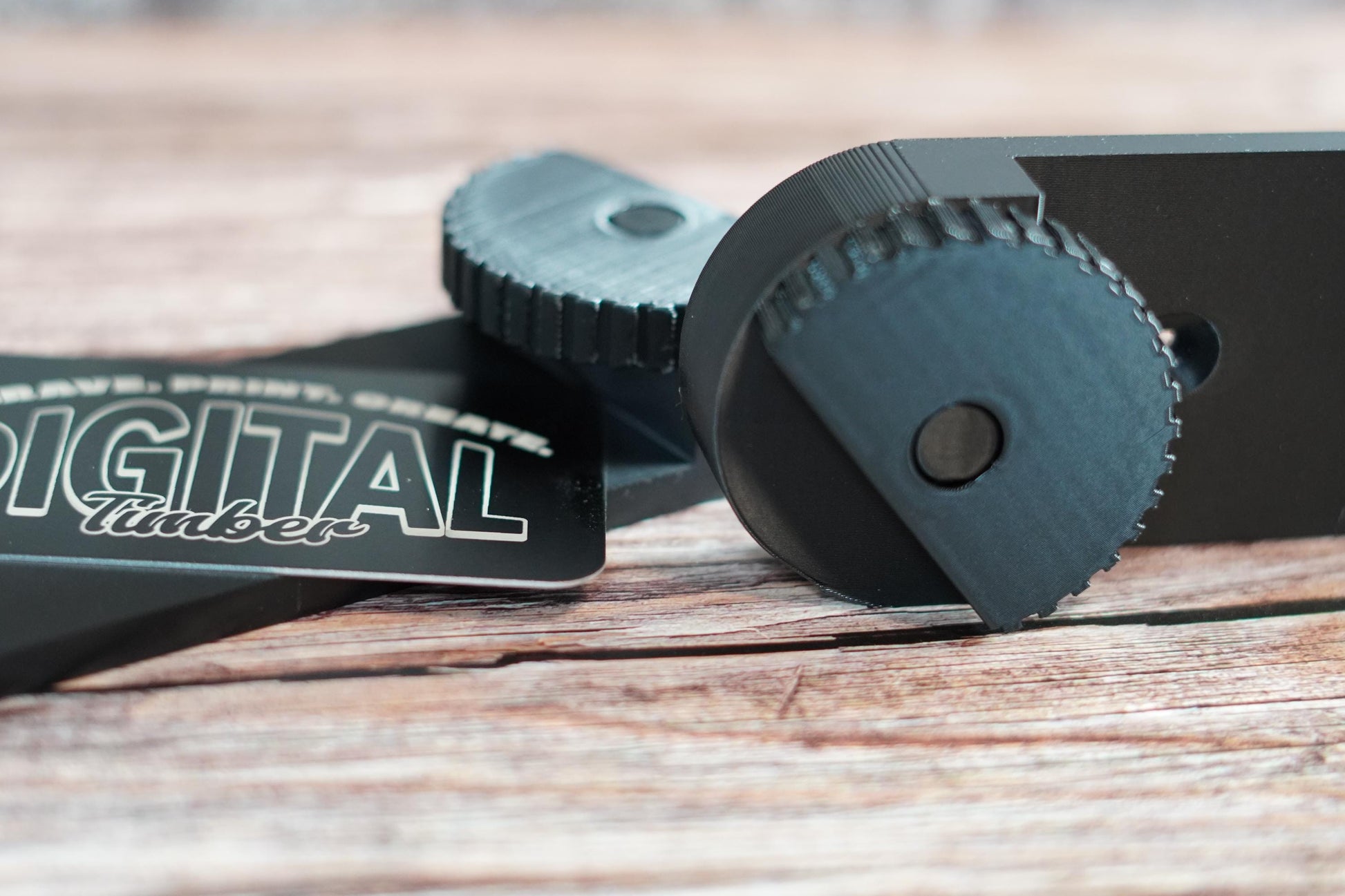 Close-up of round locking feature on track saw bracket for secure mounting (etsy image id: 6797209207)