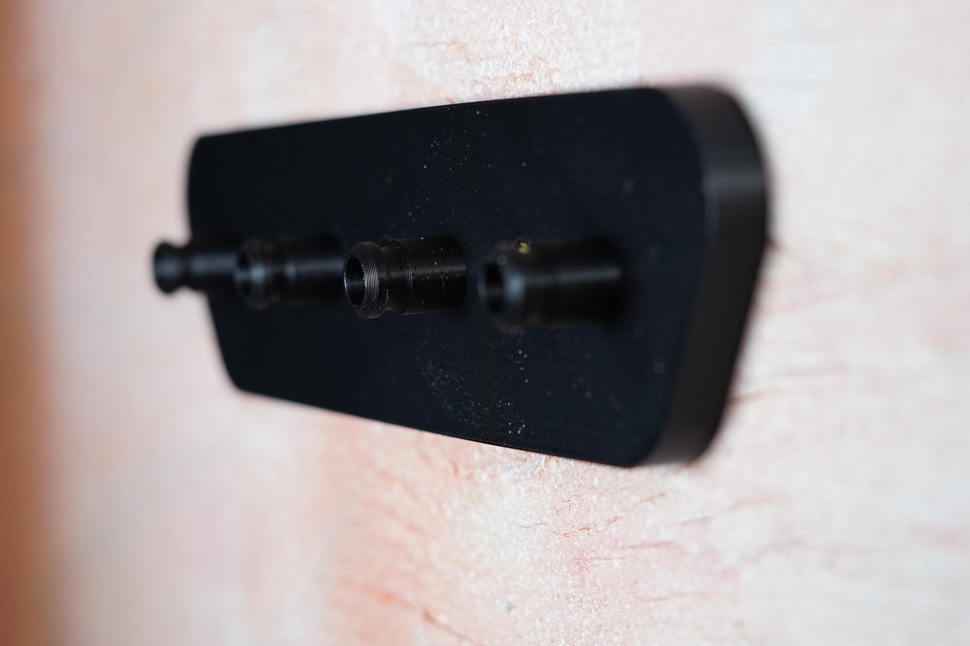 Close-up side angle of the head dock showing snug fit (etsy image id: 6837790573)