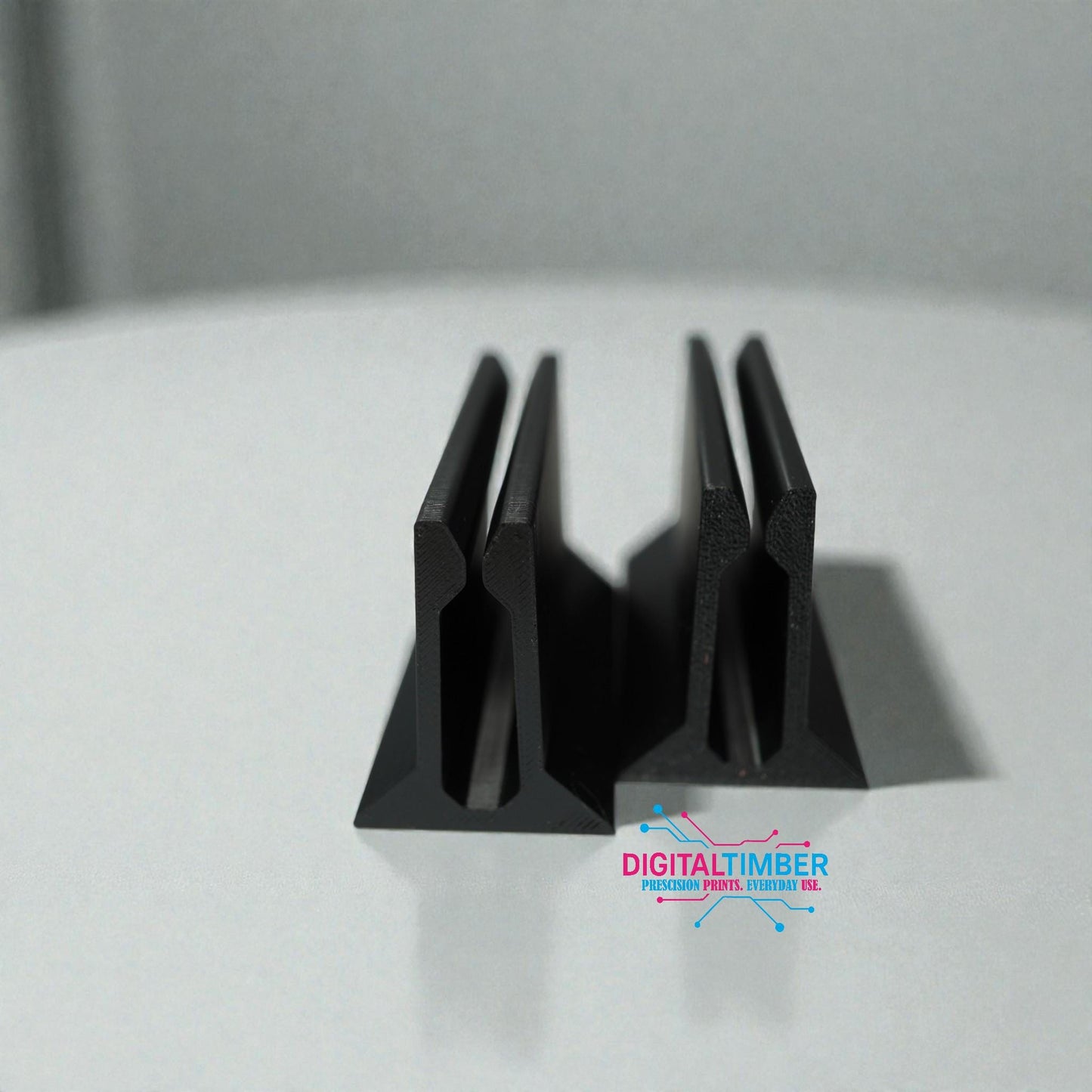 Anti-glue clamp cover protecting clamp bar (etsy image id: 7505421404)