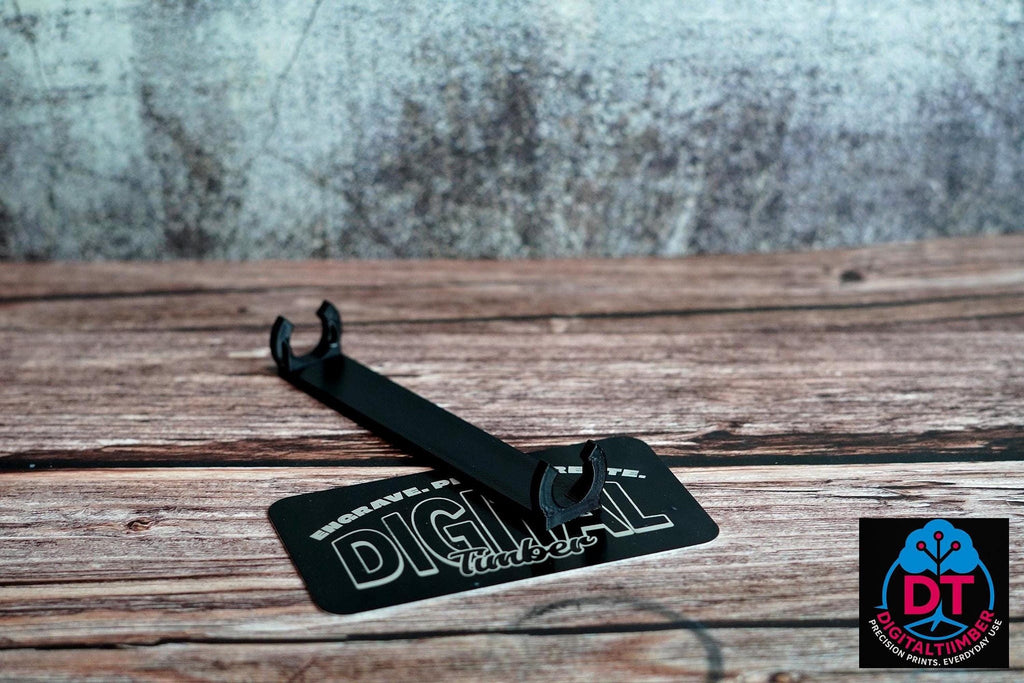 Angled shot of snap clip design for Milwaukee Packout fitment __etsy:8313099438